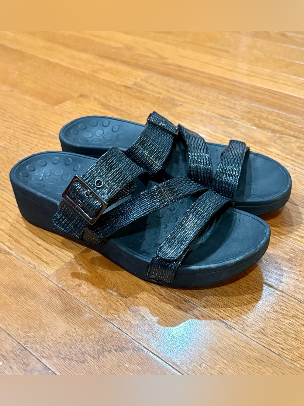 Vionic Women's 8 Pacific Rio Slides Sandals Wedges Strappy Comfort Orthotic